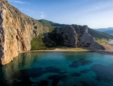 Συνεχίζονται οι έρευνες για τον 19χρονο στην κάτω Βασιλική- Επιστρατεύθηκε Super Puma